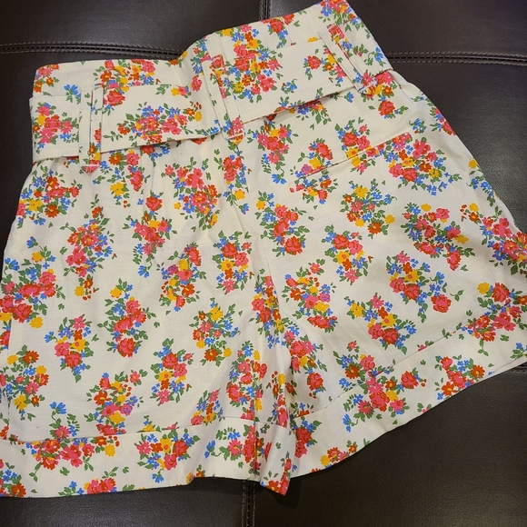 Sezane Rome Short - Picture 5 of 7